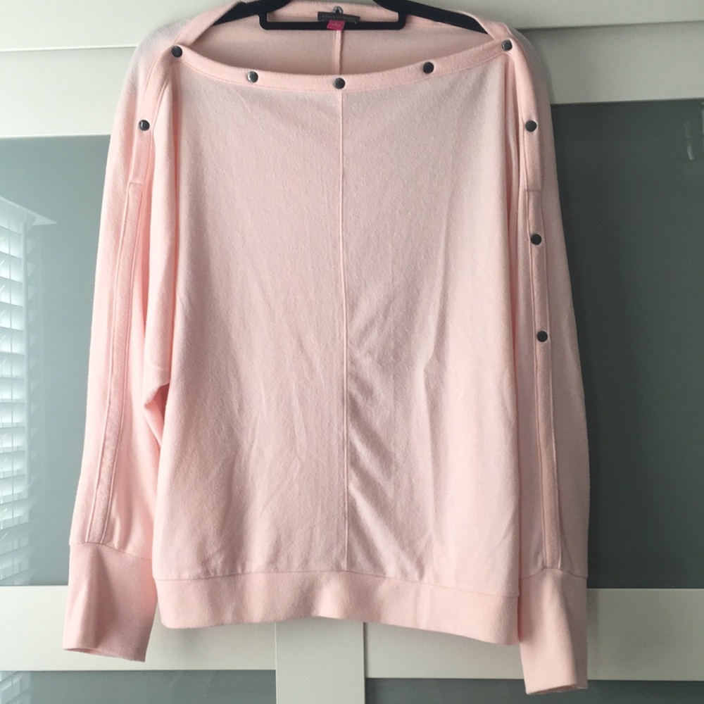 Vince Camuto snap sweater - Picture 2 of 8